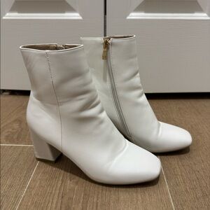 White leather ankle boot